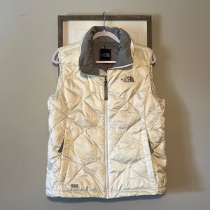 The North Face Women’s Medium 550 Down Puffer Vest